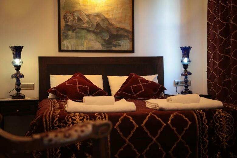 Albergue Hadrianus Hotel