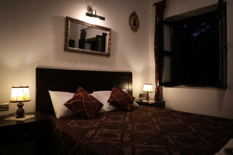 Albergue Hadrianus Hotel