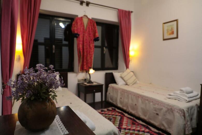 Albergue Hadrianus Hotel