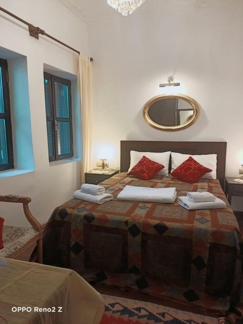 Albergue Hadrianus Hotel