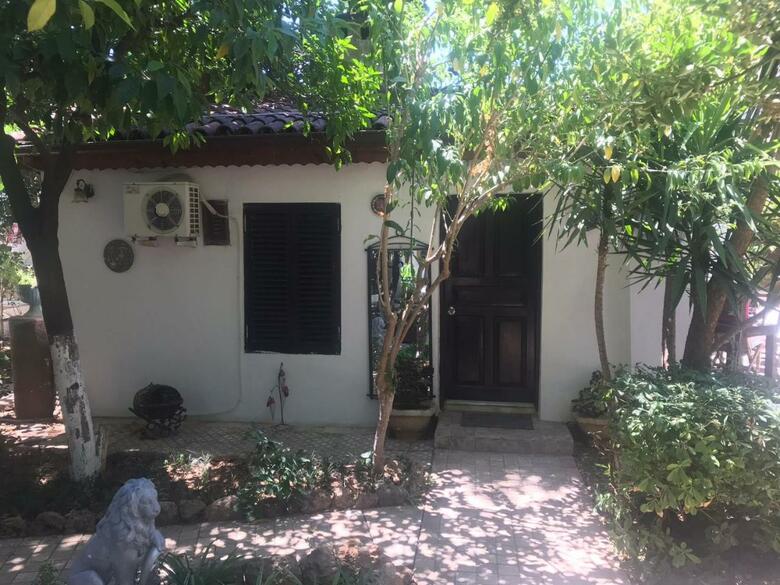 Albergue Hadrianus Hotel