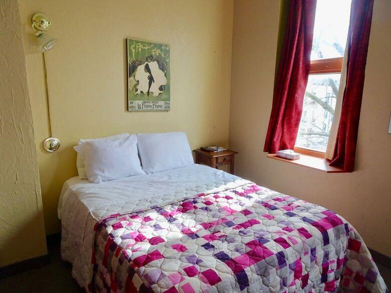Hotel H�tel Champ-de-mars