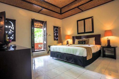 Hotel The Grand Sunti