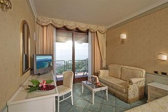 Hotel Madrigale