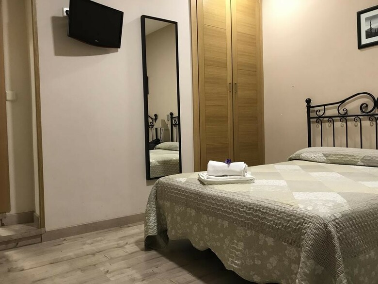Hostal El Pilar