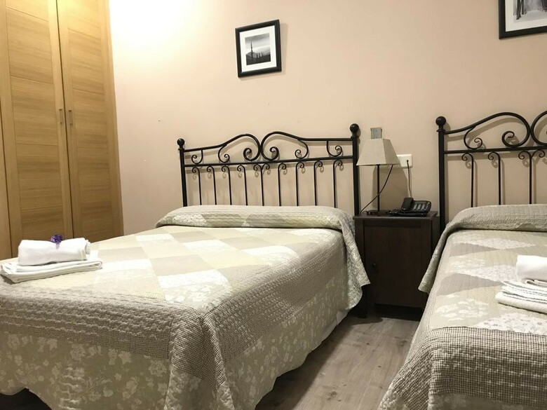 Hostal El Pilar