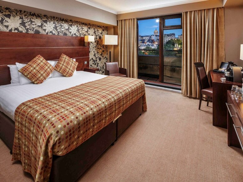 Hotel Mercure Edinburgh Princes Street