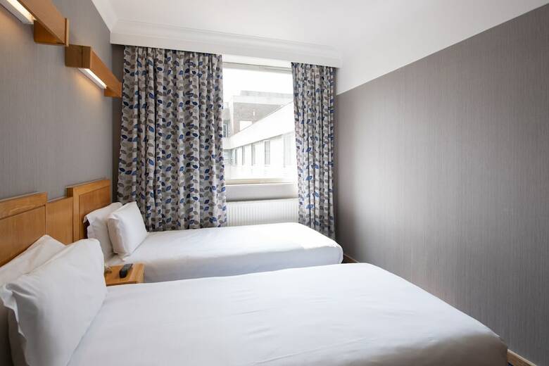 Hotel Royal National