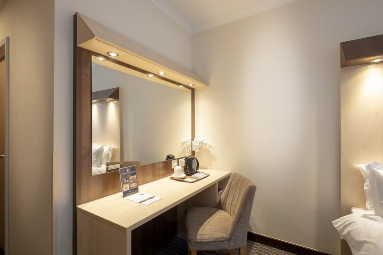 Hotel Royal National