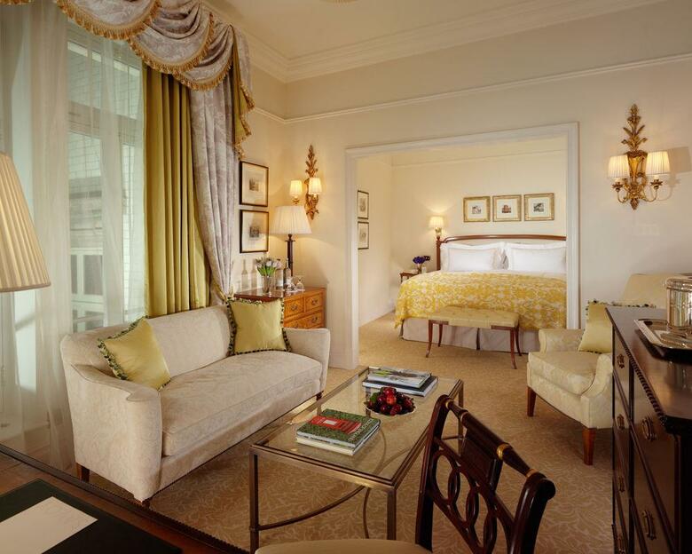 Hotel Savoy