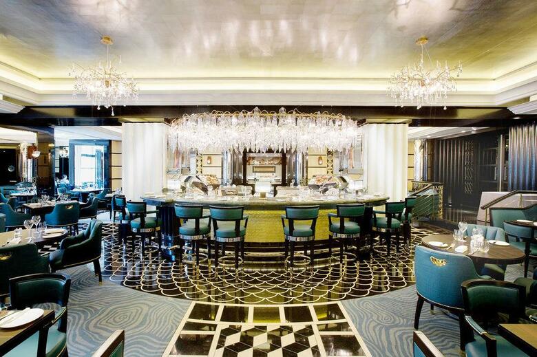 Hotel Savoy