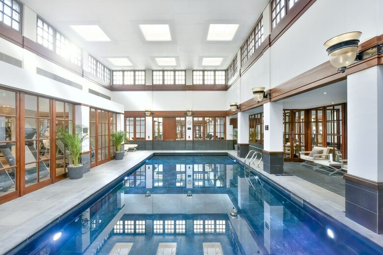 Hotel Savoy
