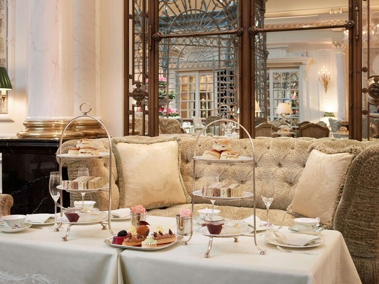 Hotel Savoy