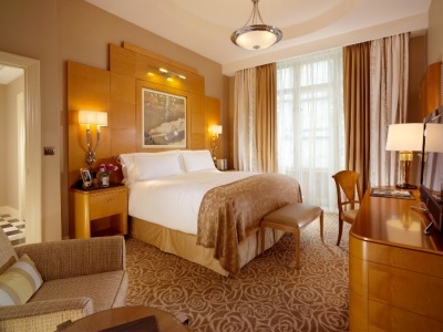 Hotel Savoy