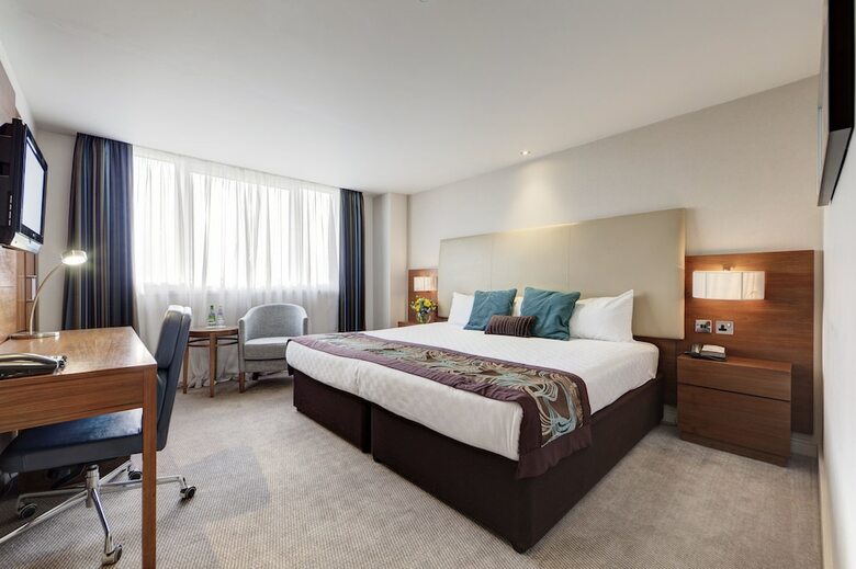 Hotel Thistle Kensington Gardens