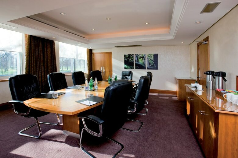 Hotel Thistle Kensington Gardens
