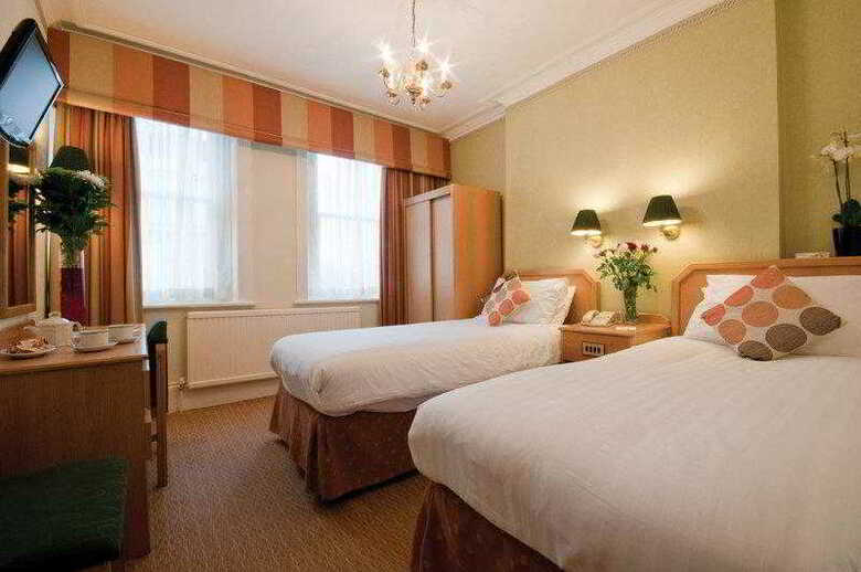 Phoenix Hotel