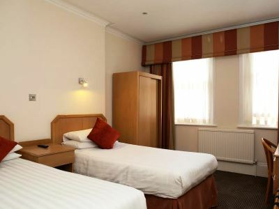 Phoenix Hotel