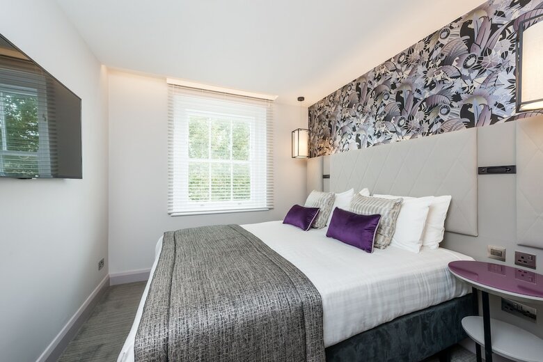 Hotel Quality Crown Hyde Park