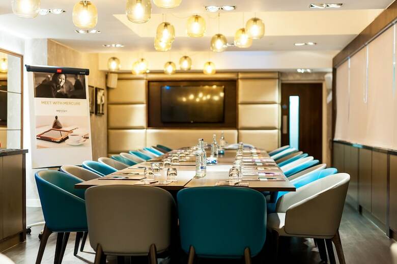 Hotel Quality Crown Hyde Park