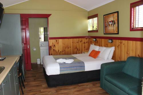 Big4 Aussie Outback Oasis Holiday Park