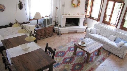 El Villa Pelion