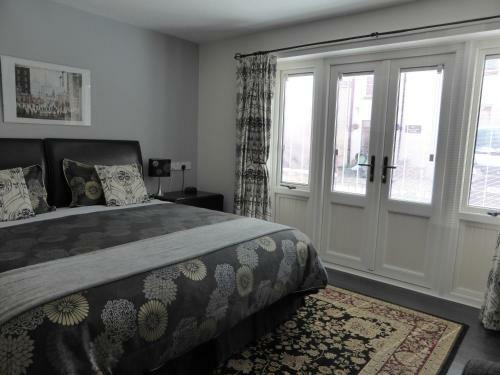 Bed & Breakfast Liongate House