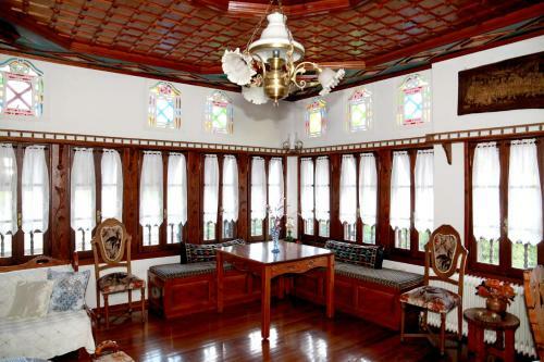 Hostal Archontiko Blana