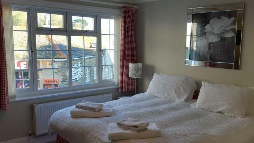 Hostal Strand House