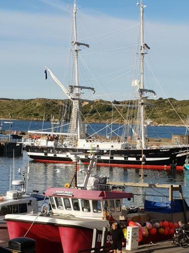 Hostal Strand House
