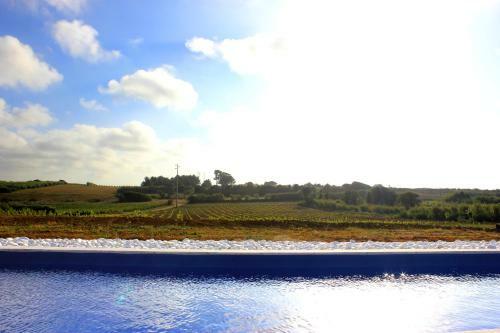 Agroturismo Entre Vinhas E Mar