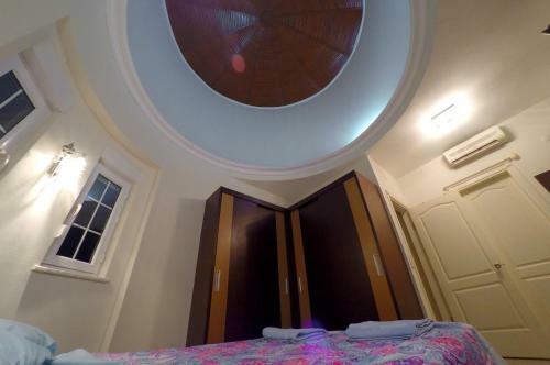 Bella Villa 2