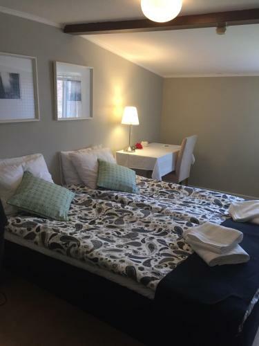 Bed & Breakfast J�msh�gs G�stgiveri