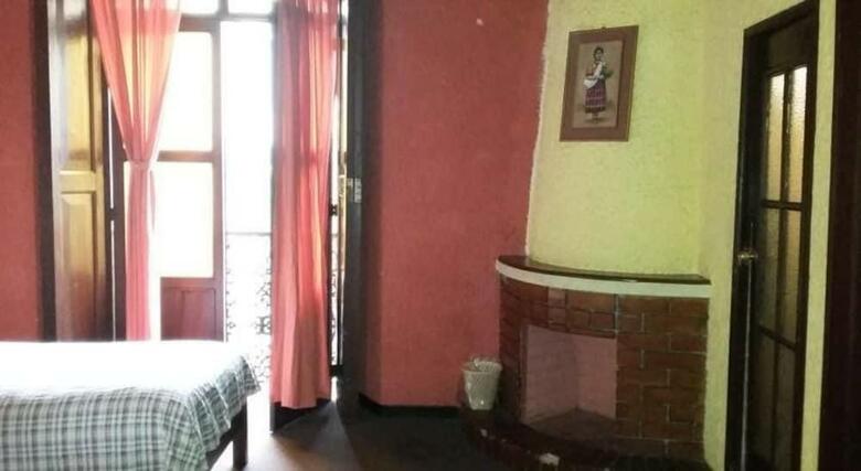 Hotel Villa Real Plaza