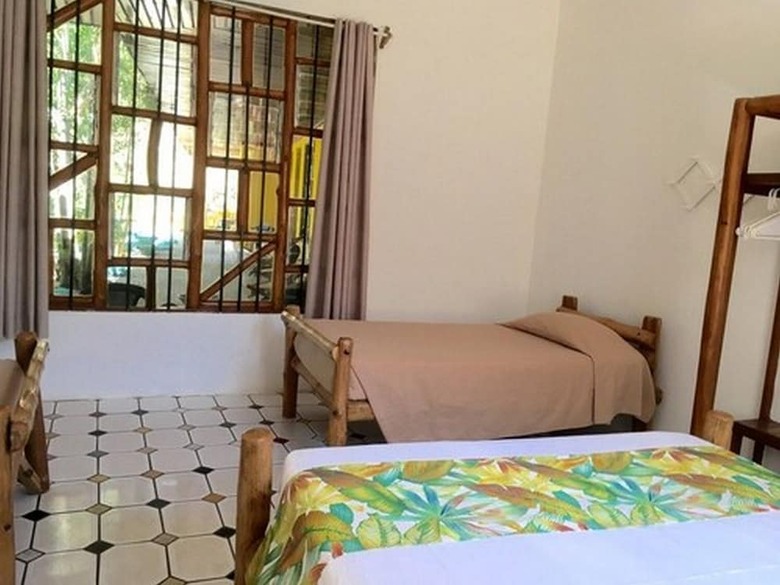El Mono Loco Hotel