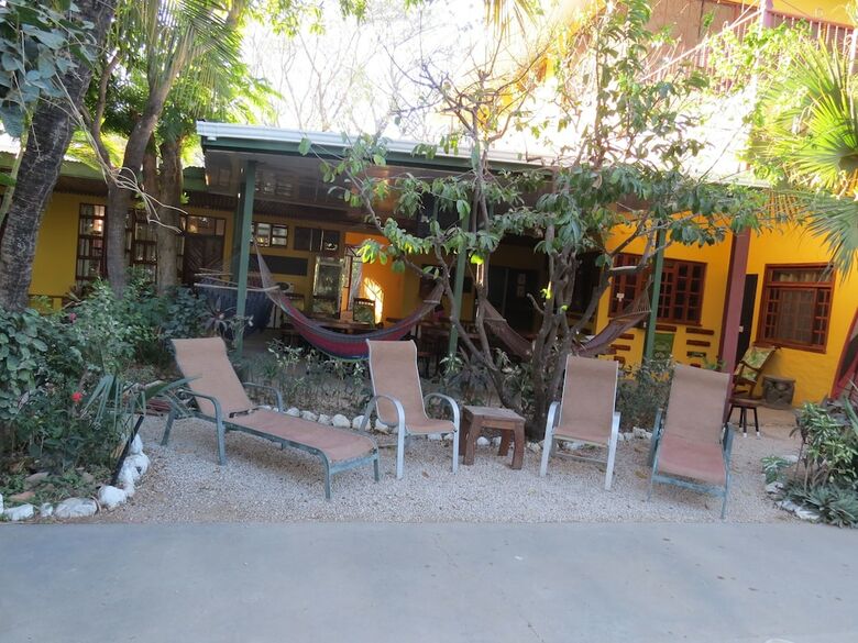 El Mono Loco Hotel