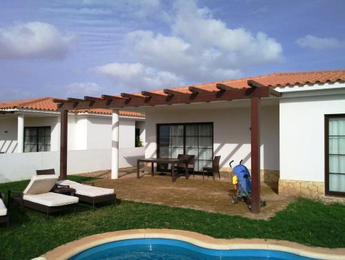 Tortuga Beach Villa