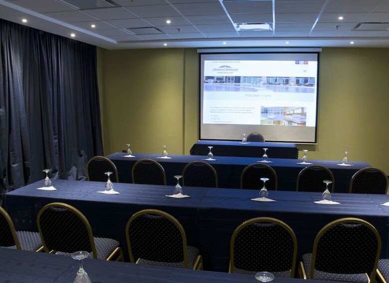 Hotel Howard Johnson Neuquen