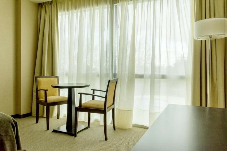 Hotel Howard Johnson Neuquen