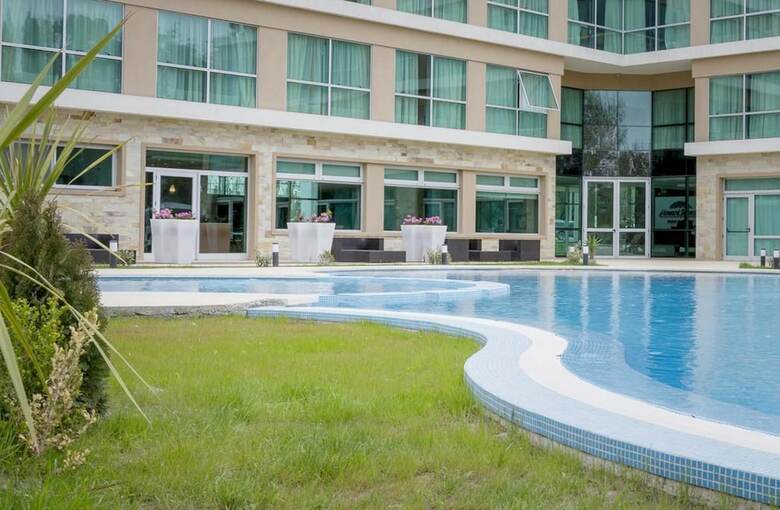 Hotel Howard Johnson Neuquen