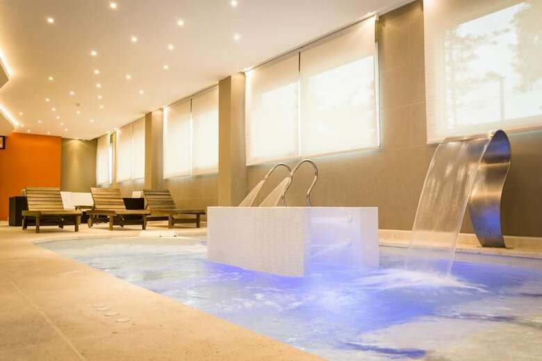 Hotel Howard Johnson Neuquen