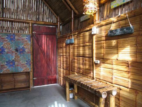 The Mudhouse Hostel