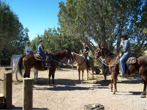 Posada Grand Canyon Caverns Inn