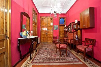 Hostal Girona