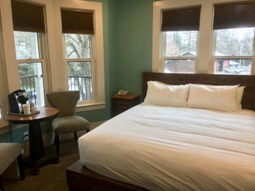 Posada The Groveland Hotel