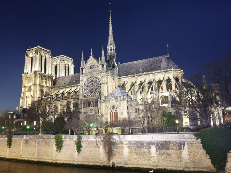 Hotel De Notre Dame
