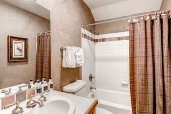 Hotel Elkhorn Lodge