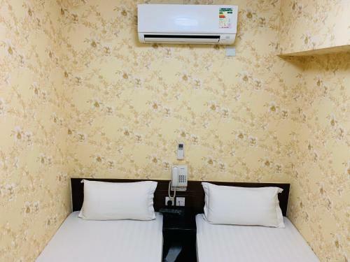 Hostal Modern Hotel