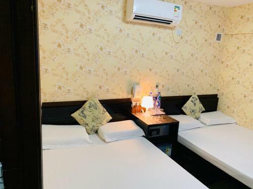 Hostal Modern Hotel