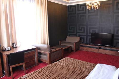 Astor Hotel